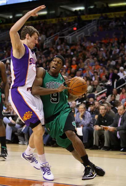 作过大而被 作过大而被