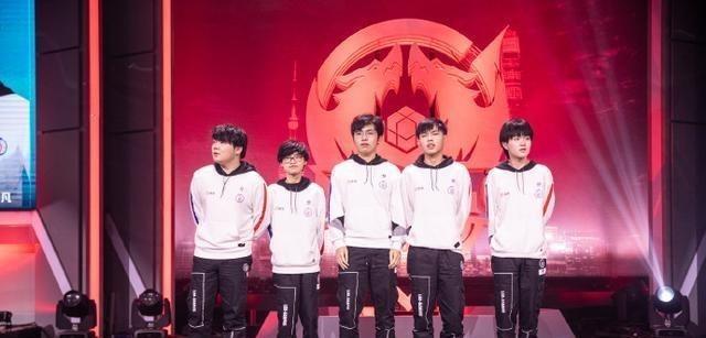 撕下吊牌或 撕下吊牌或